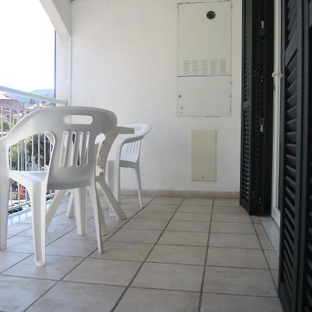 Ferienwohnung Gli Archi Nel Golfo San Terenzo Exterior foto