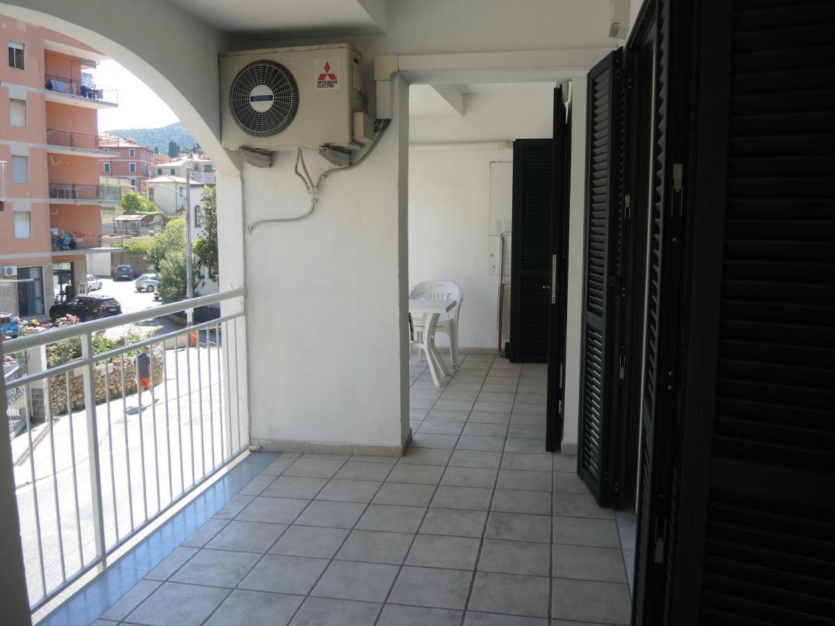 Ferienwohnung Gli Archi Nel Golfo San Terenzo Exterior foto