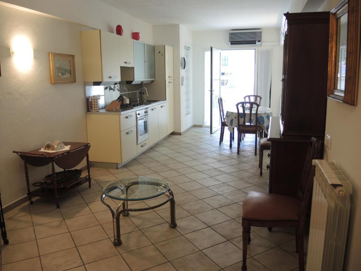 Ferienwohnung Gli Archi Nel Golfo San Terenzo Exterior foto