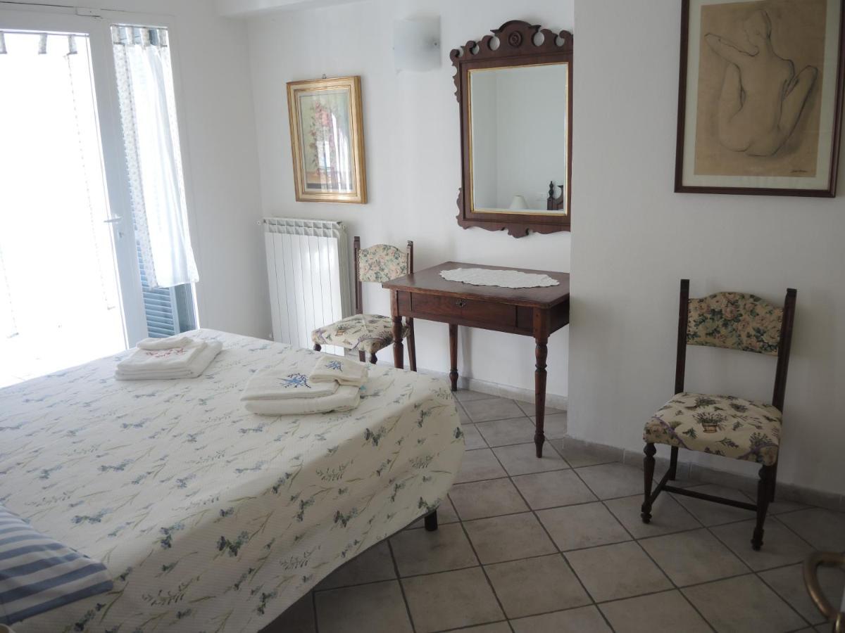Ferienwohnung Gli Archi Nel Golfo San Terenzo Exterior foto
